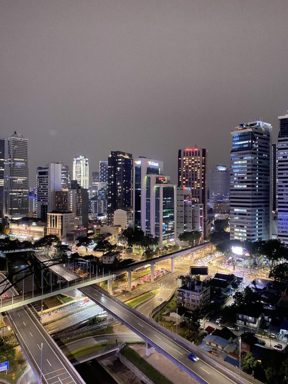 Mercu Summer Suites Klcc By Minutepointhome Kuala Lumpur Eksteriør bilde